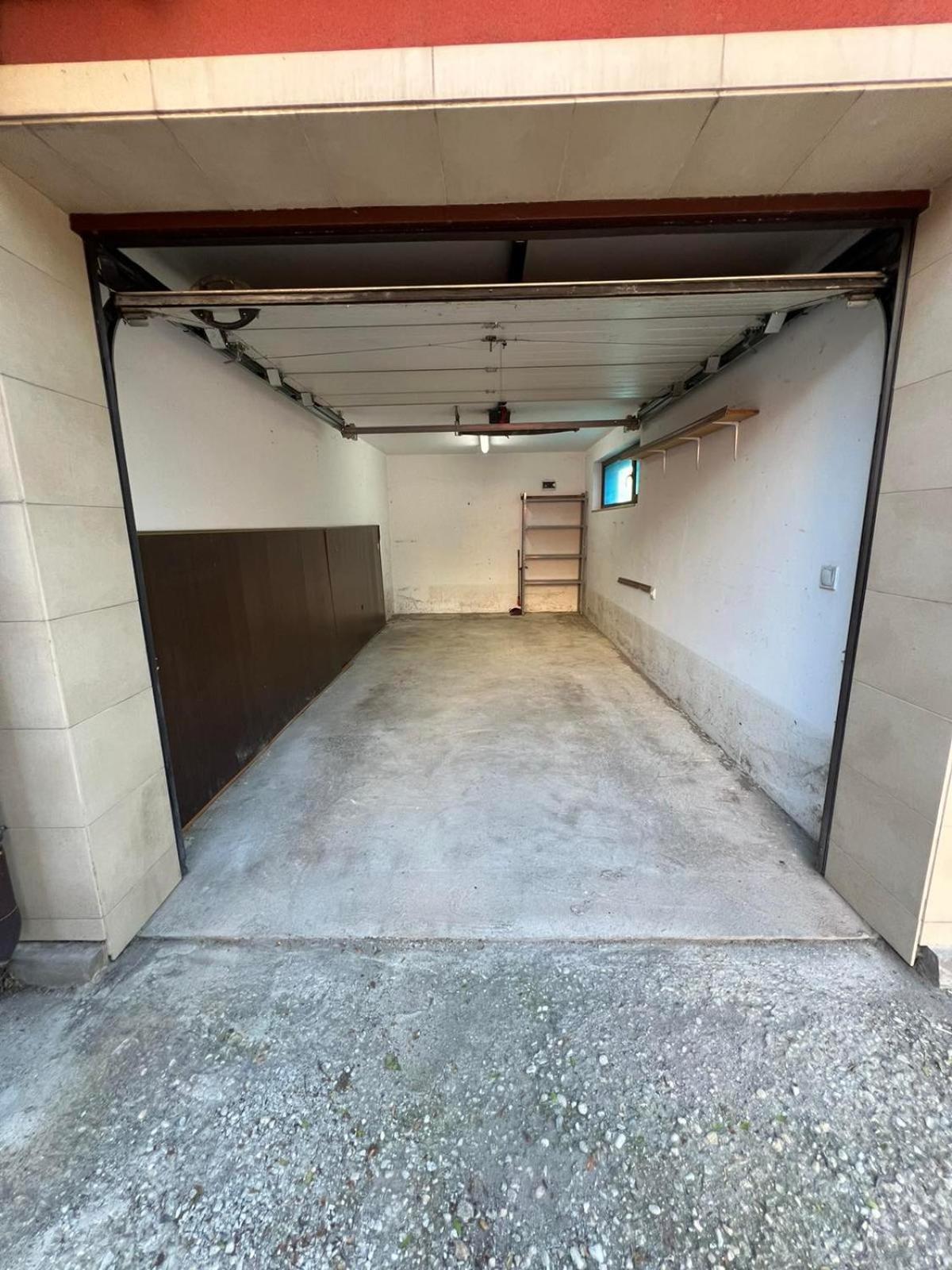 Madrid 2Bdr W Free Parking Near Metro, Serdika Mall Sofia Exterior photo